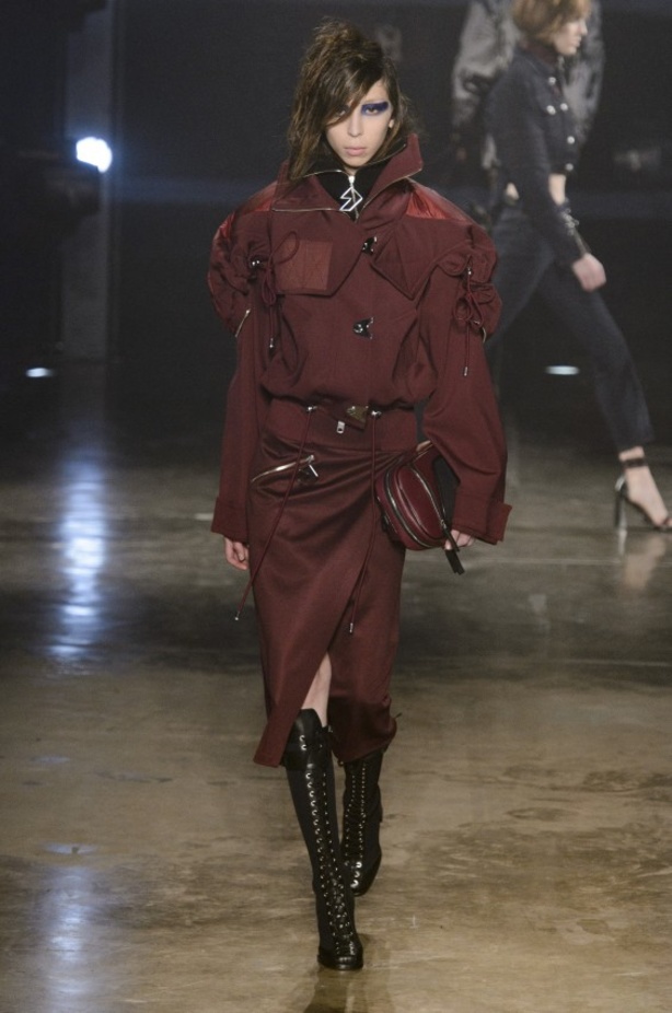 مجموعة Versus Versace للألبسة الجاهزة لخريف و شتاء 2017