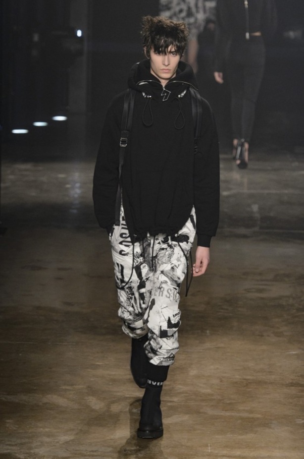 مجموعة Versus Versace للألبسة الجاهزة لخريف و شتاء 2017