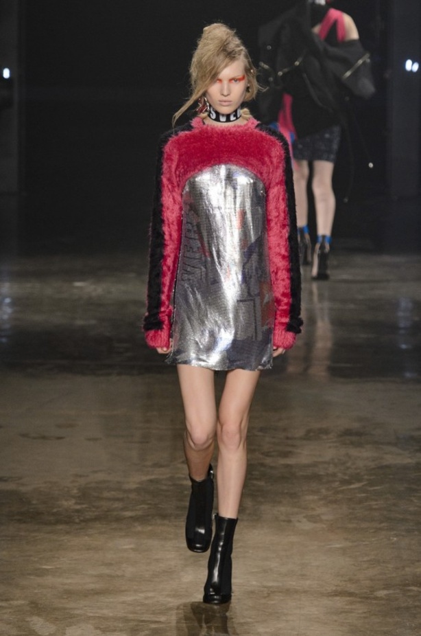 مجموعة Versus Versace للألبسة الجاهزة لخريف و شتاء 2017