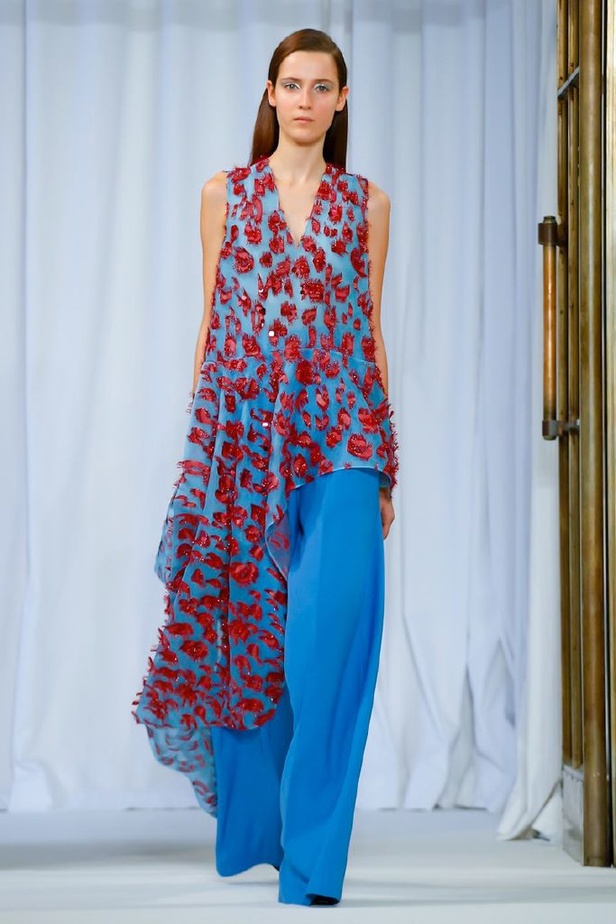 عرض ازياء ديلبوزو لموسم خريف وشتاء 2018