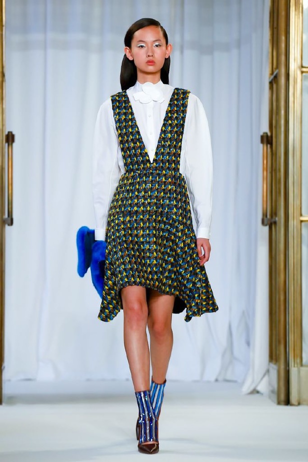 عرض ازياء ديلبوزو لموسم خريف وشتاء 2018