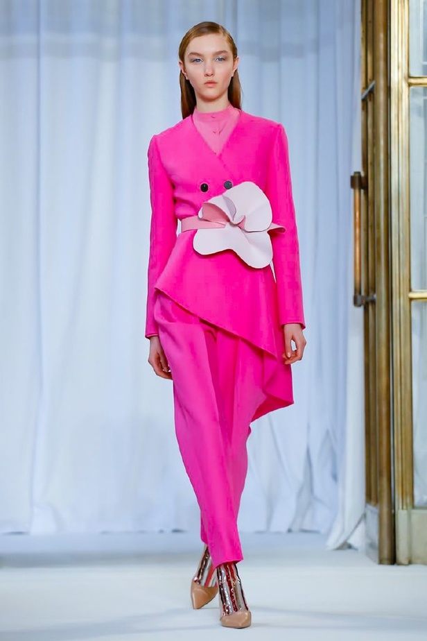 عرض ازياء ديلبوزو لموسم خريف وشتاء 2018