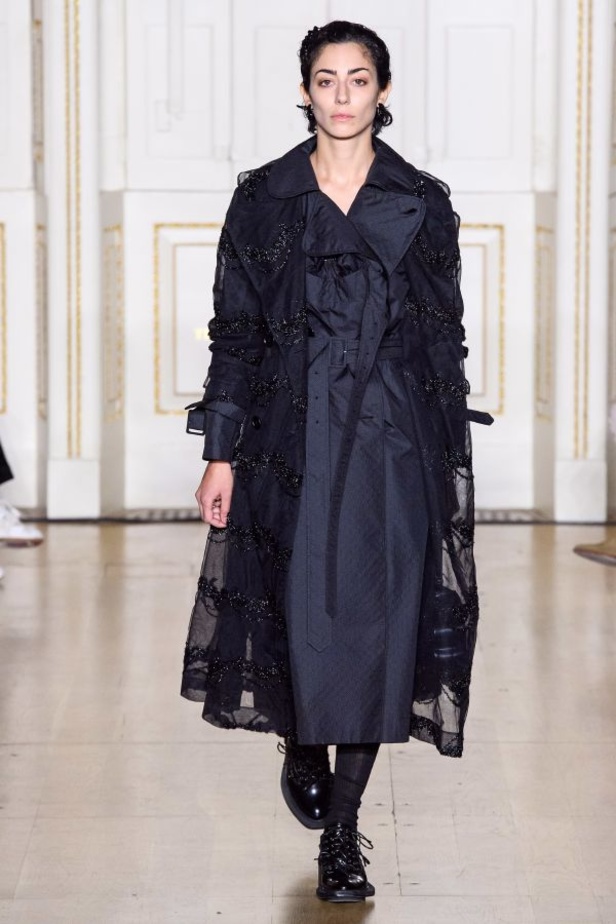 مجموعة  Simone Rocha لخريف 2019
