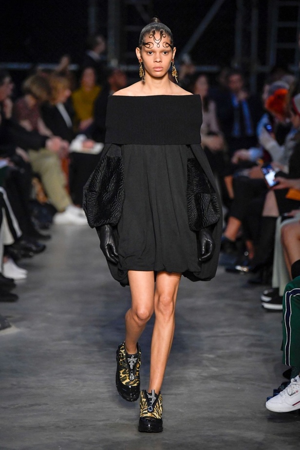 مجموعة Burberry  للألبسة الجاهزة لخريف و شتاء 2019