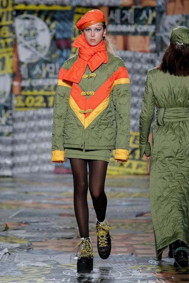 عرض أزياء هاوس أوف هولاند لخريف وشتاء 2019‏