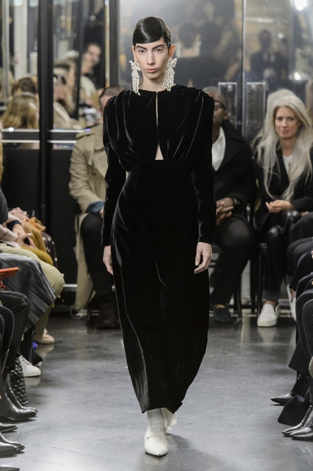 مجموعة Emilia Wickstead  لخريف وشتاء 2019