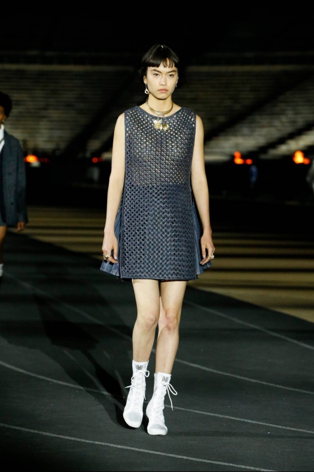 صور حصرية لـ"هي" من عرض أزياء مجموعة ديور كروز Dior Cruise 2022