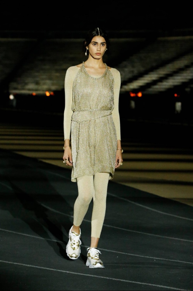 صور حصرية لـ"هي" من عرض أزياء مجموعة ديور كروز Dior Cruise 2022