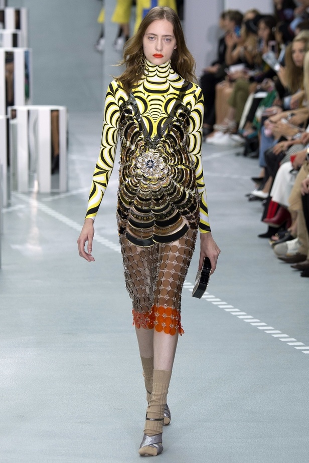 مجموعة Mary Katrantzou  لربيع وصيف 2017