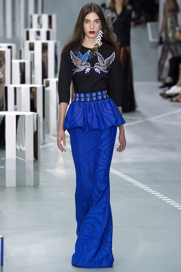 مجموعة Mary Katrantzou  لربيع وصيف 2017