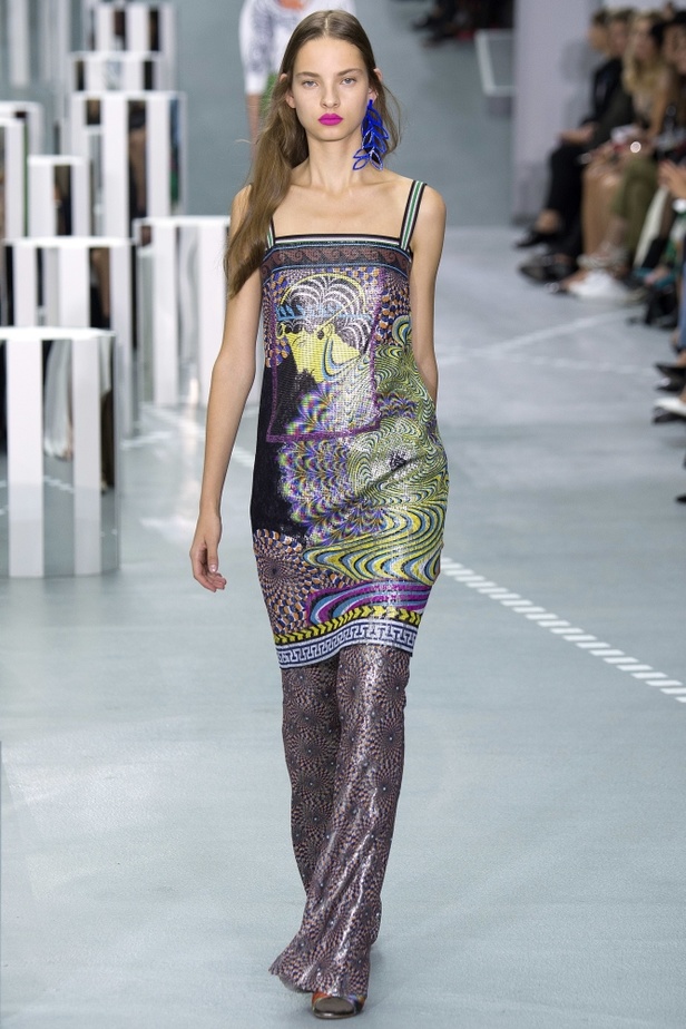 مجموعة Mary Katrantzou  لربيع وصيف 2017