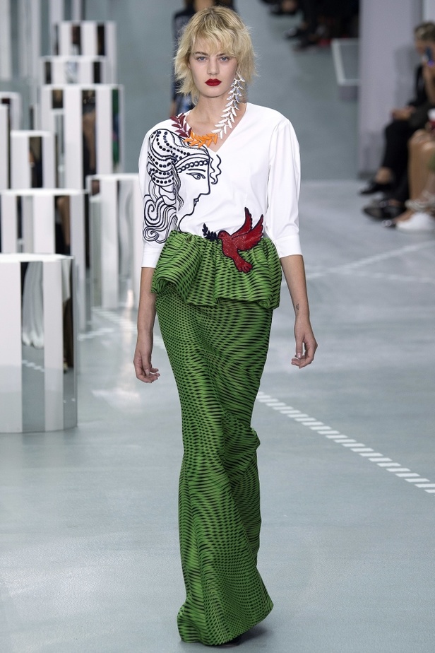 مجموعة Mary Katrantzou  لربيع وصيف 2017