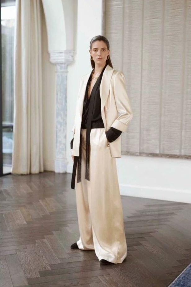 مجموعة Amanda Wakeley لربيع وصيف 2019