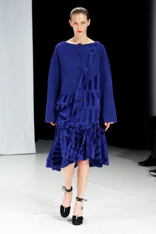 مجموعة Chalayan للألبسة الجاهزة لربيع 2019