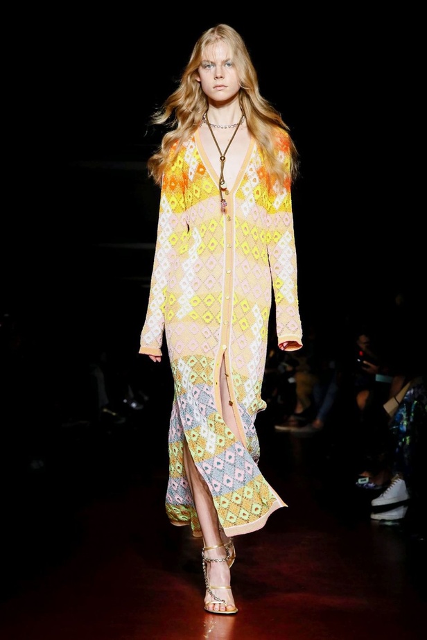 اسبوع الموضة في ميلان 2019 عرض أزياء  Peter Pilotto لربيع وصيف 2020