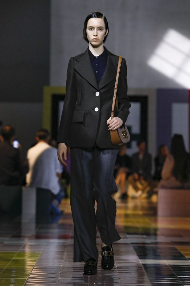 اسبوع الموضة في ميلان 2019 مجموعة PRADA لربيع وصيف 2020 