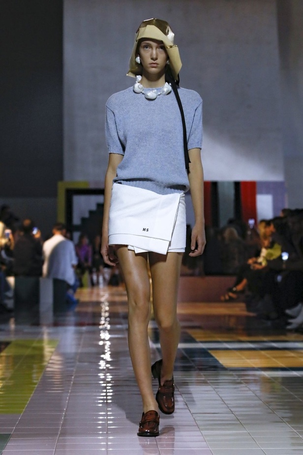 اسبوع الموضة في ميلان 2019 مجموعة PRADA لربيع وصيف 2020 