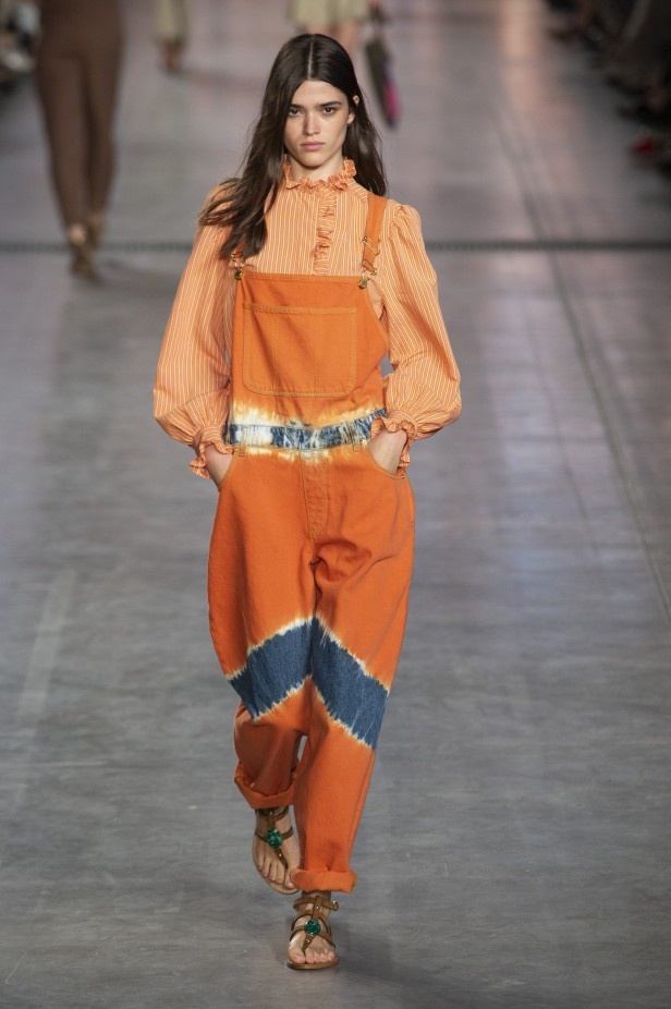 اسبوع الموضة في ميلان 2019 أزياء ALBERTA FERRETTI الفاخرة لربيع وصيف 2020