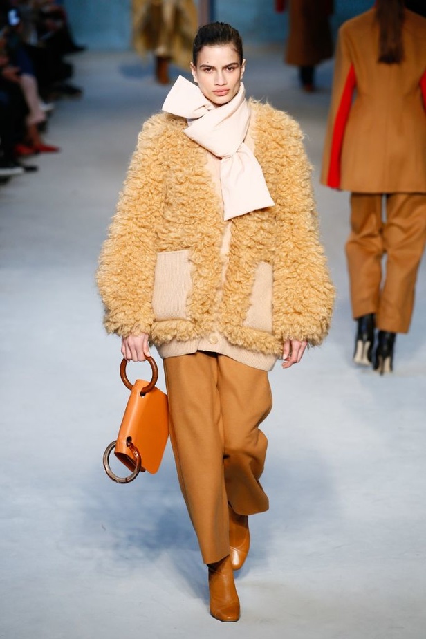 مجموعة Roksanda لخريف 2018