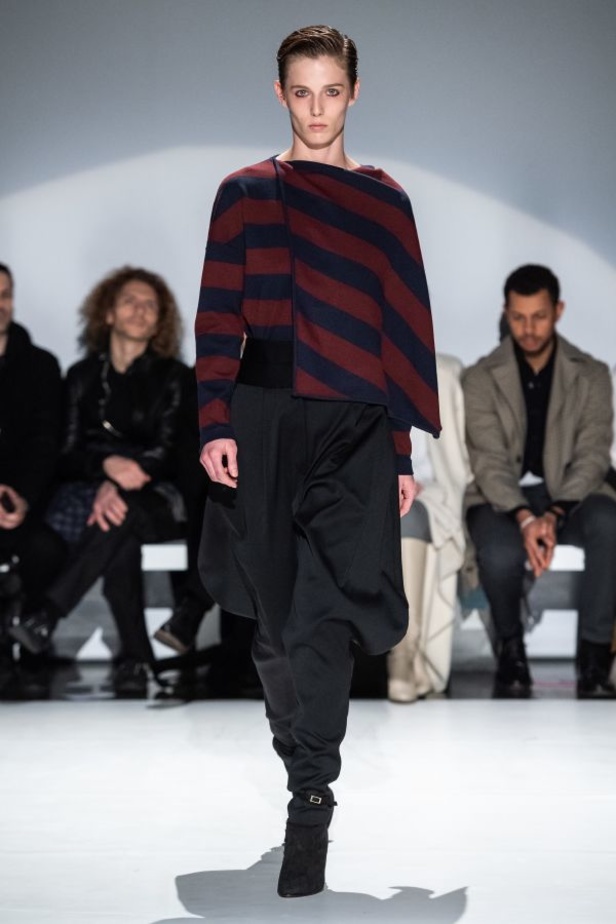 مجموعة Chalayan  للألبسة الجاهزة لخريف 2019