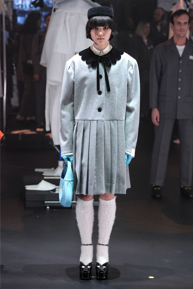 عرض ازياء دار GUCCI لخريف وشتاء 2020-2021 مباشرة من ميلانو 