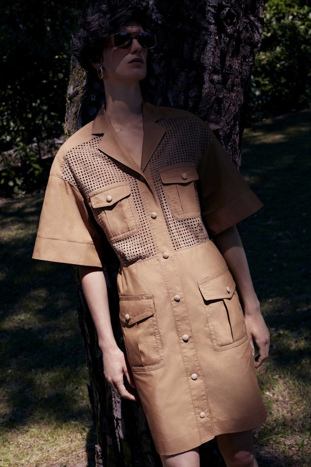 عرض ازياء دار Salvatore Ferragamo مجموعة ما قبل ربيع 2021