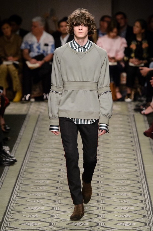 مجموعة “بربري” لموسم خريف وشتاء 2016-2017 من منصة العرض الى الاسواق فورا