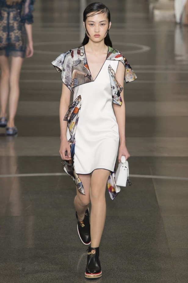 مجموعة Christopher Kane لربيع وصيف 2017