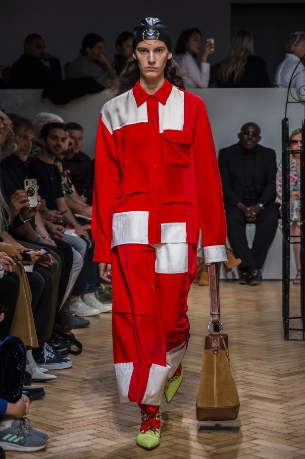 مجموعة جاي دبليو اندرسون لموسم ربيع وصيف 2019