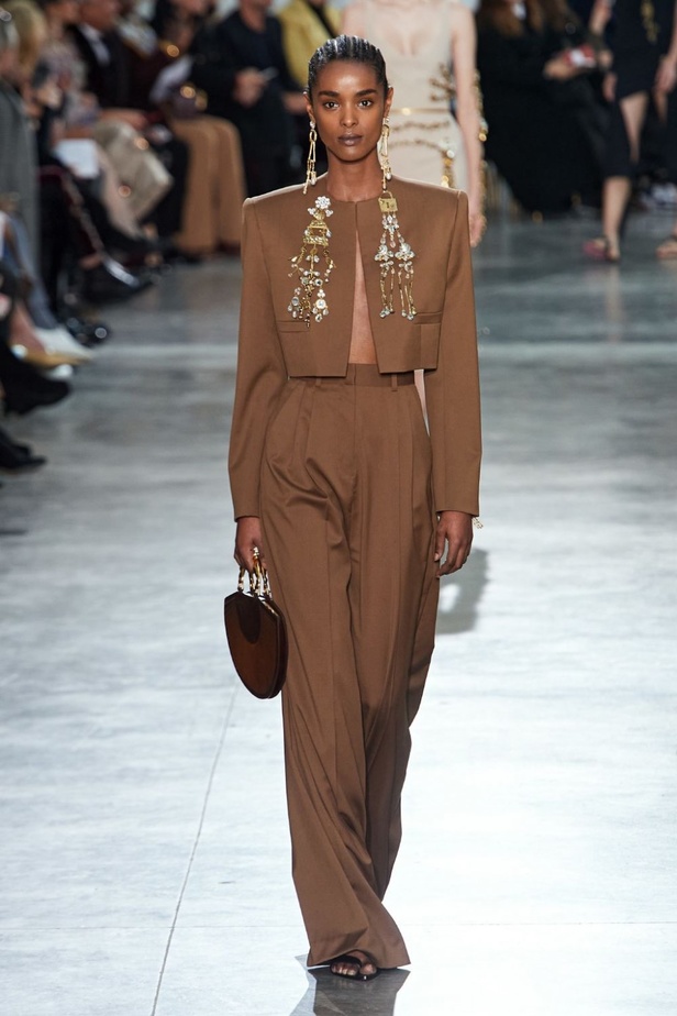 عرض ازياء سكياباريلي haute couture ربيع وصيف 2020 