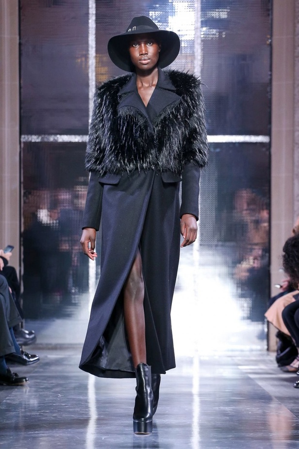 مجموعة أزارو لموسم ربيع وصيف 2020 للهوت كوتور