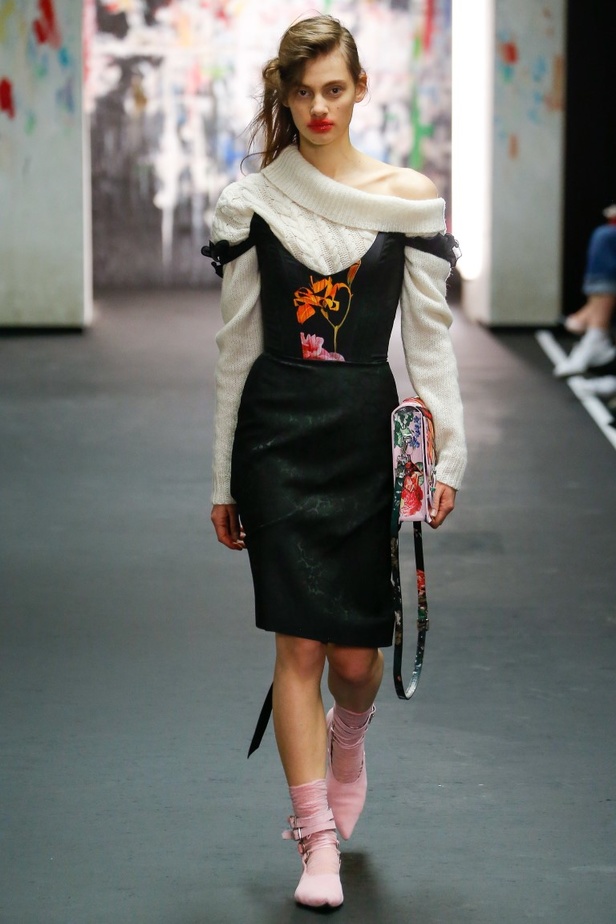 عرض أزياء برين لموسم خريف وشتاء 2017