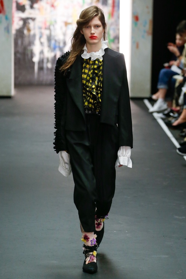 عرض أزياء برين لموسم خريف وشتاء 2017