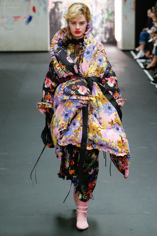 عرض أزياء برين لموسم خريف وشتاء 2017