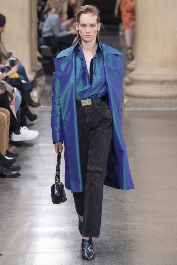 مجموعة كريستوفر كاين للألبسة الجاهزة لخريف و شتاء 2017