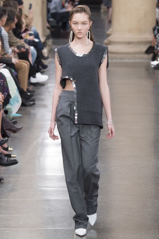 مجموعة كريستوفر كاين للألبسة الجاهزة لخريف و شتاء 2017