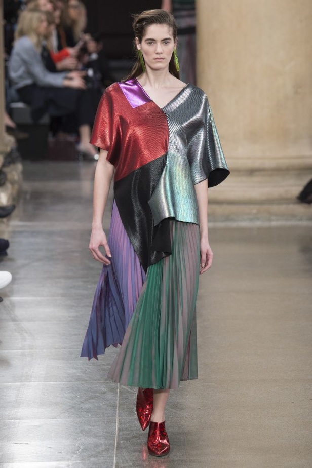 مجموعة كريستوفر كاين للألبسة الجاهزة لخريف و شتاء 2017