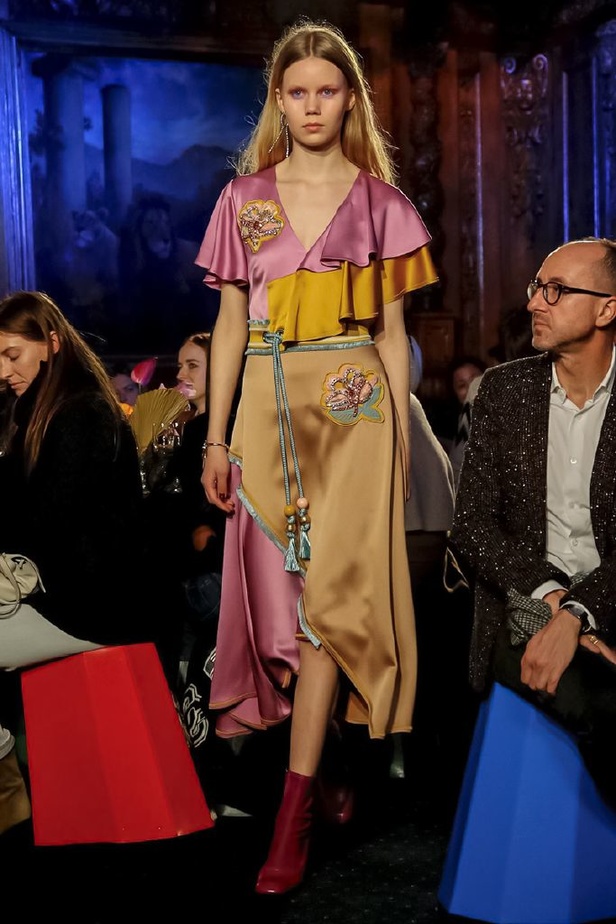 عرض ازياء بيتر بيلوتو لموسم خريف وشتاء 2018