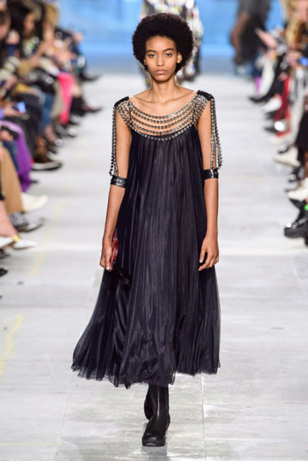 مجموعة Christopher Kane لخريف 2019