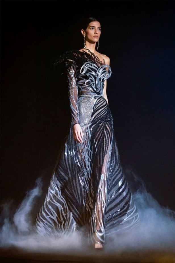 مجموعة ازياء ايلي صعب للهوت كوتور ربيع وصيف 2021