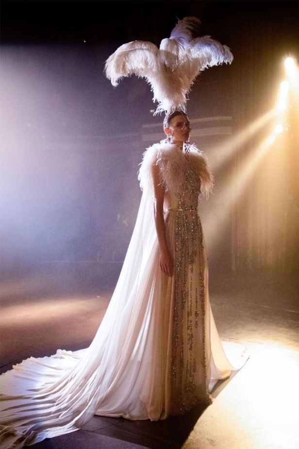 مجموعة ازياء ايلي صعب للهوت كوتور ربيع وصيف 2021