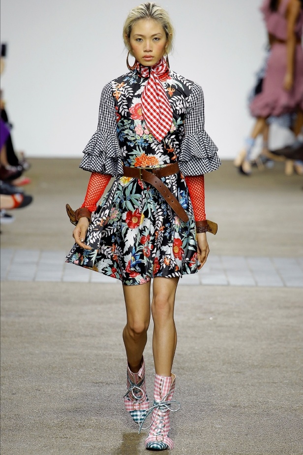 مجموعة "هاوس اوف هولاند" لربيع وصيف 2017