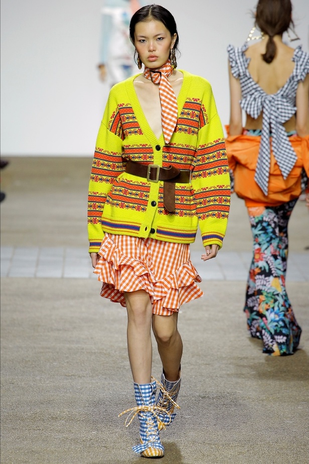 مجموعة "هاوس اوف هولاند" لربيع وصيف 2017