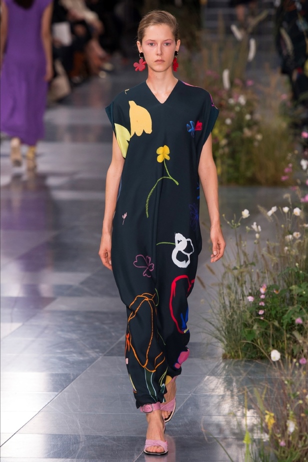 عرض أزياء "بول سميث" لموسم ربيع وصيف 2017