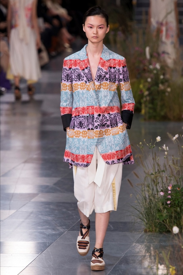 عرض أزياء "بول سميث" لموسم ربيع وصيف 2017