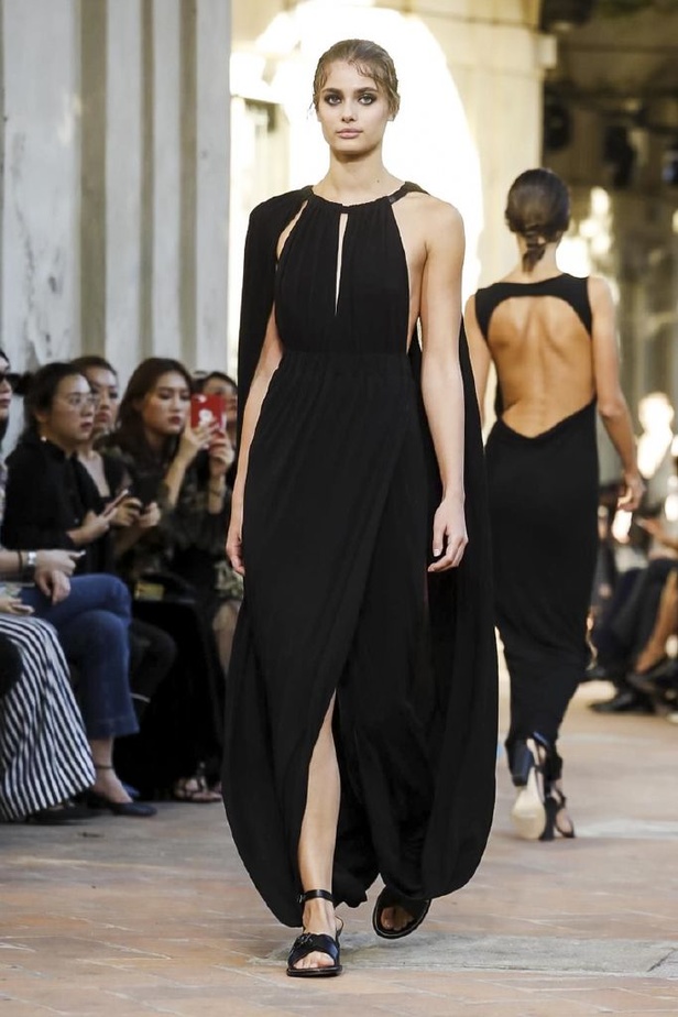 مجموعة "ألبيرتا فيريتي" لموسم ربيع وصيف 2018