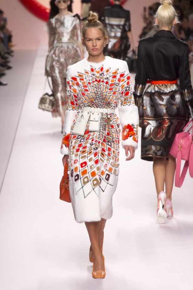 مجموعة Fendi لربيع وصيف 2019