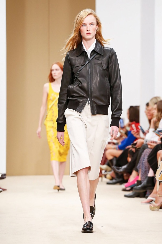 اسبوع الموضة في ميلان 2019 احذية TODS الفاخرة لربيع وصيف 2020