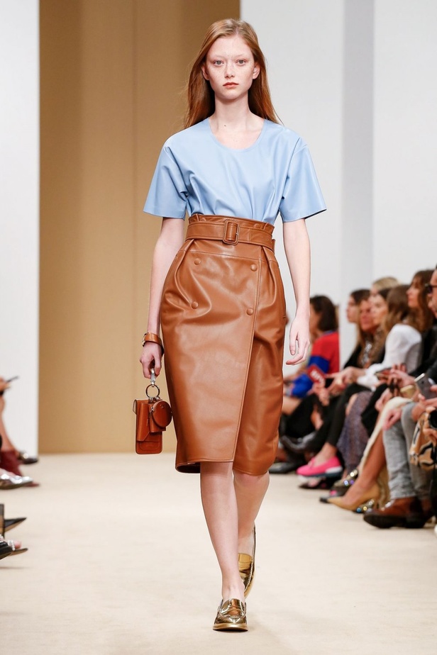 اسبوع الموضة في ميلان 2019 احذية TODS الفاخرة لربيع وصيف 2020