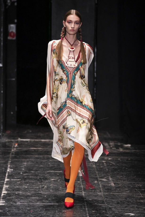 اسبوع الموضة في ميلان 2019 مجموعة أزياء ANTONIO MARRAS الجاهزة لربيع وصيف 2020